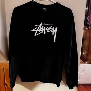 STUSSY CREWNECK (Women’s)